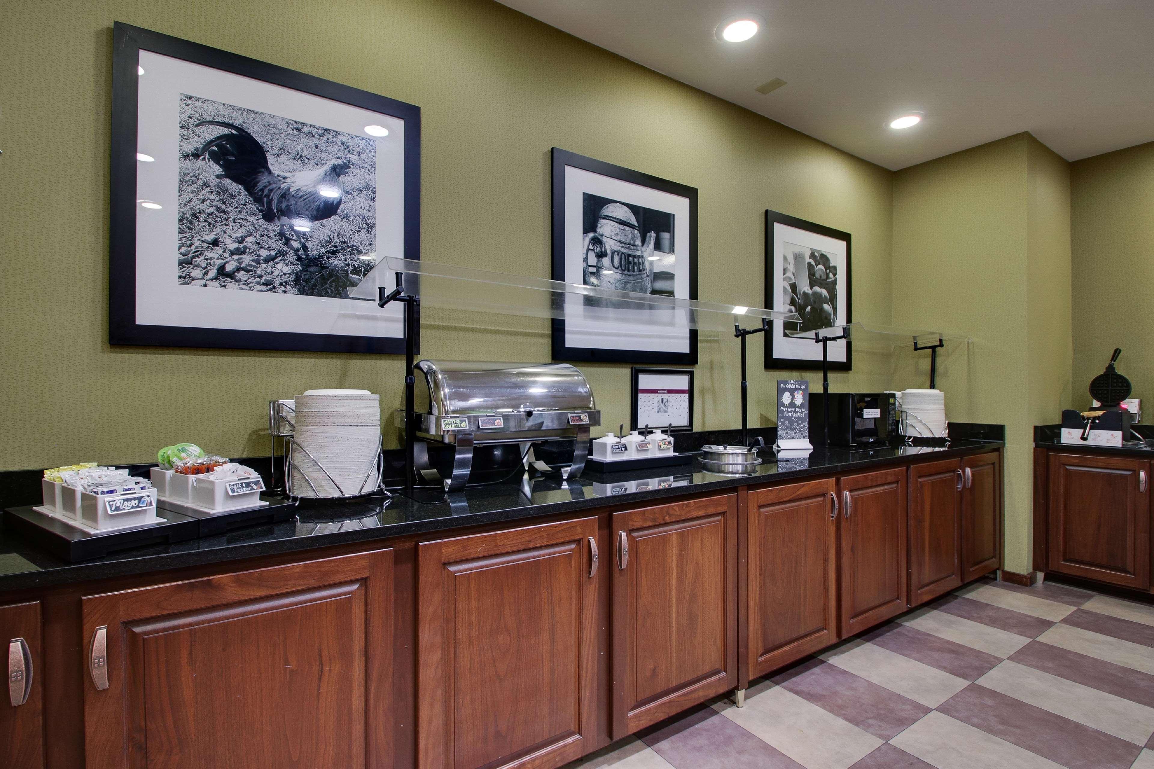 Hotel Hampton