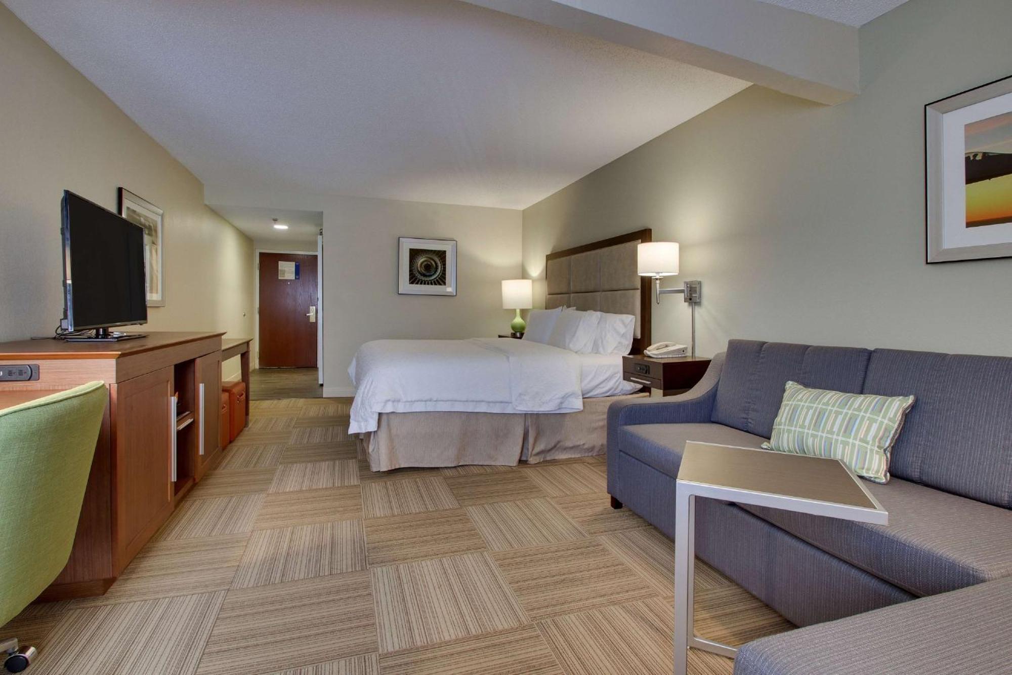 Hampton Hotel