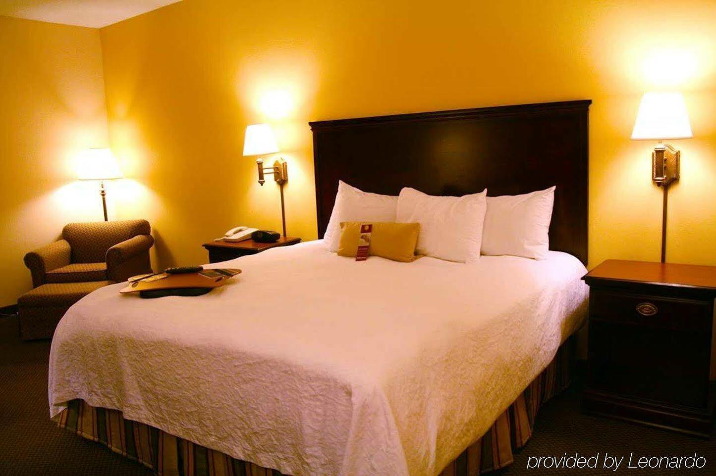 Hotel Hampton
